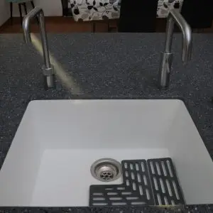Acrylic-sink-with-Mistral-Worktop-in-Zircona