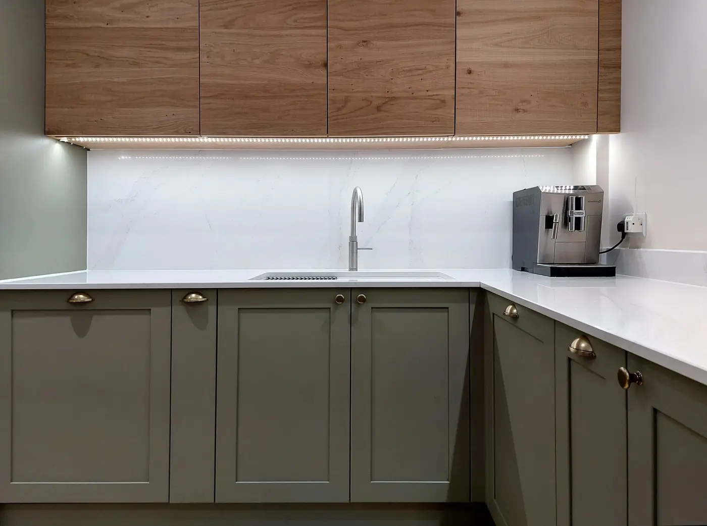 Cardamon kitchen green shaker kitchen